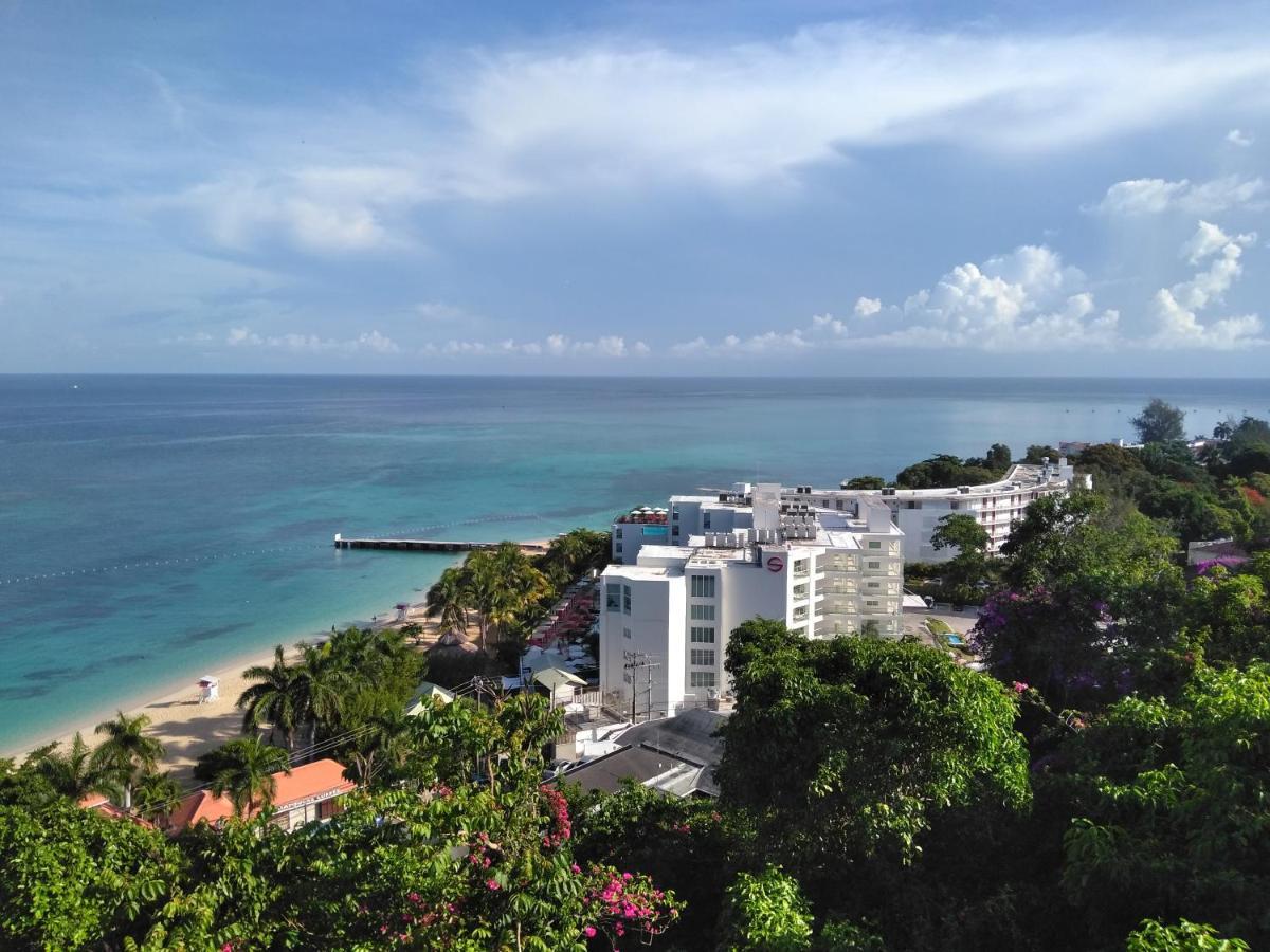 Appartement Irresistible View-Mobay Club 1408 à Montego Bay Extérieur photo