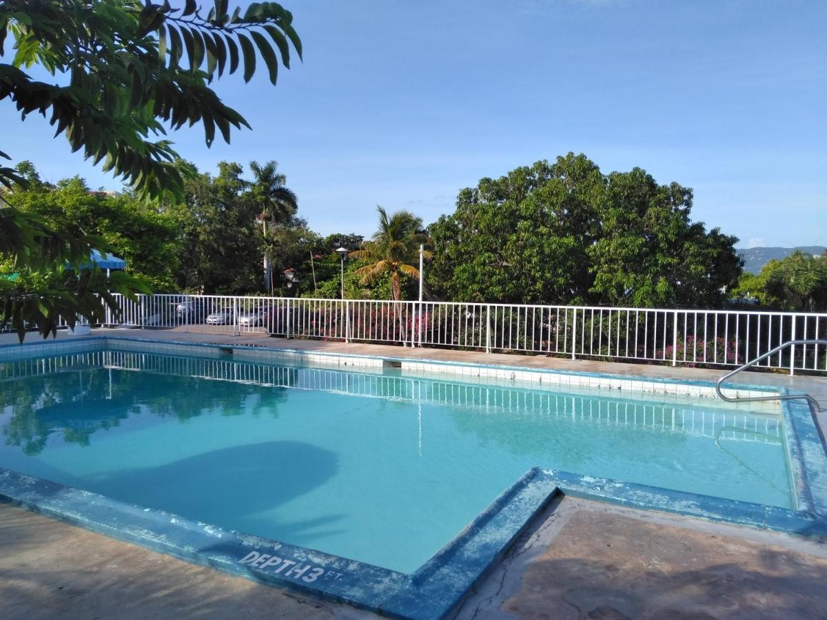 Appartement Irresistible View-Mobay Club 1408 à Montego Bay Extérieur photo